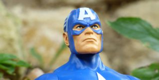 Captain America figurine