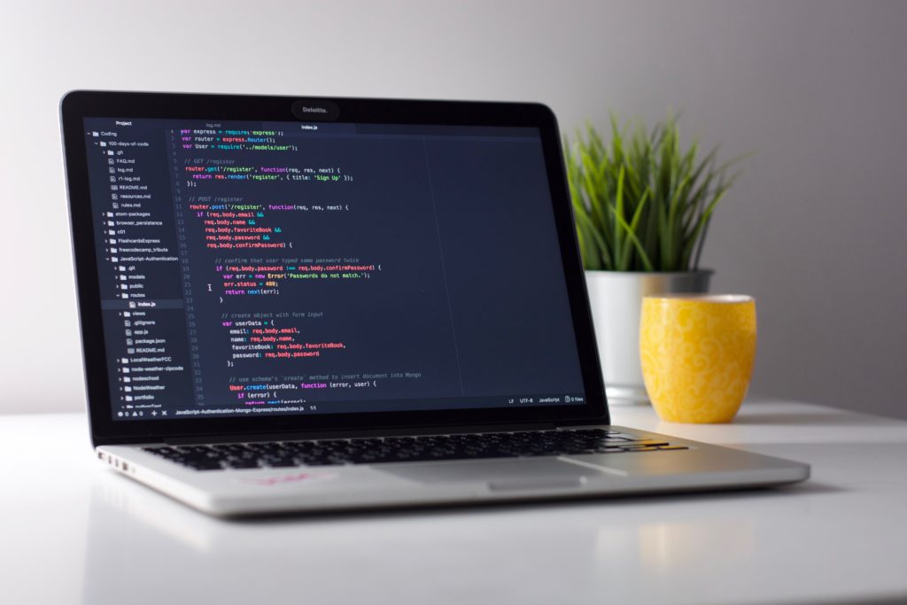 5 computer skills for a digital marketing job
